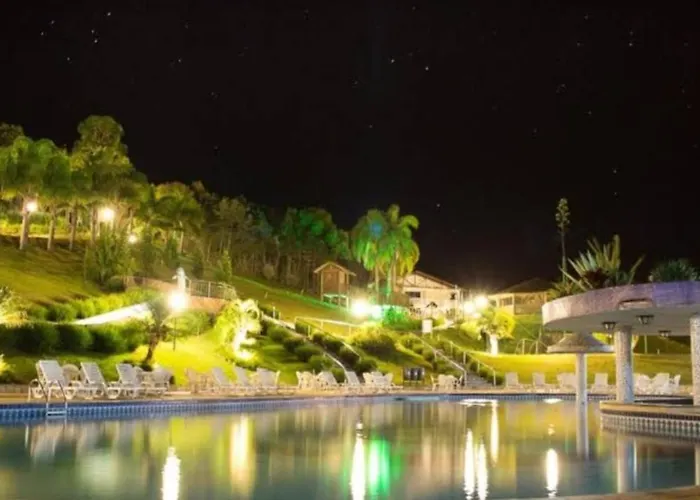 Capivari Ecoresort Residence